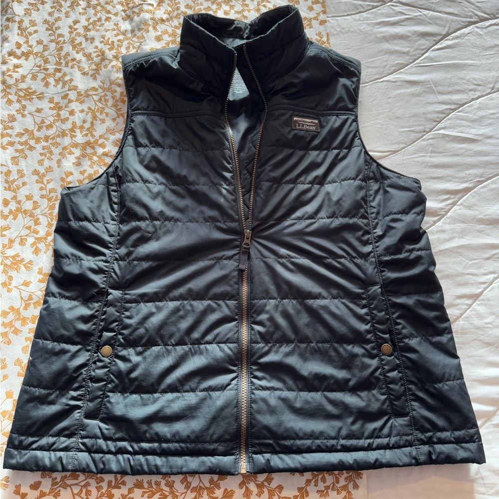 LL Bean Women’s Mountain Classic Puffer Vest